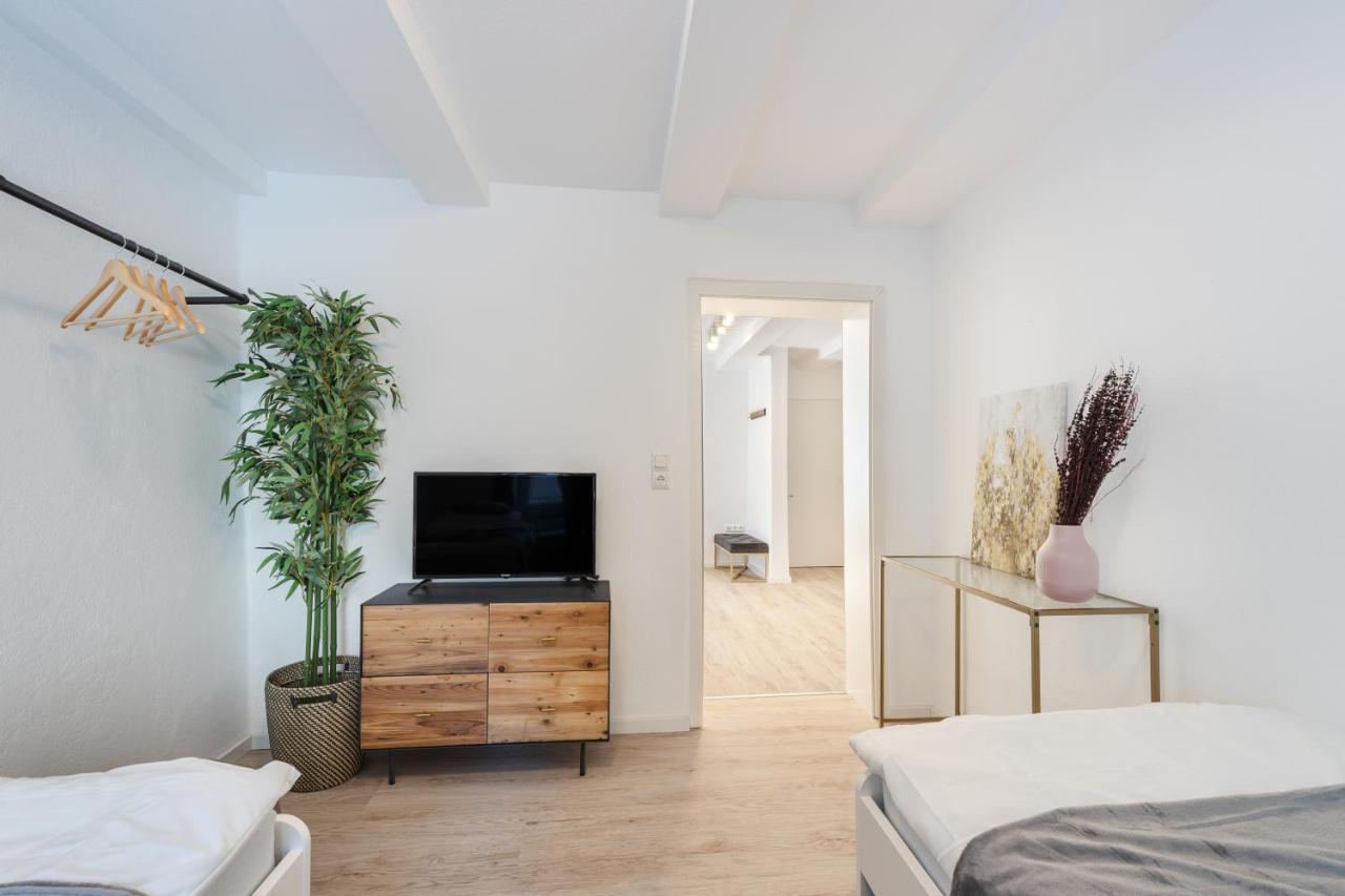 Terrace Apartment With 5 Rooms, Whirlpool And Bbq Augsburg Exteriér fotografie